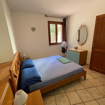 Casa Con Giardino